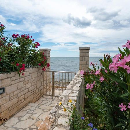 Apartments Valentina Умаг Экстерьер фото