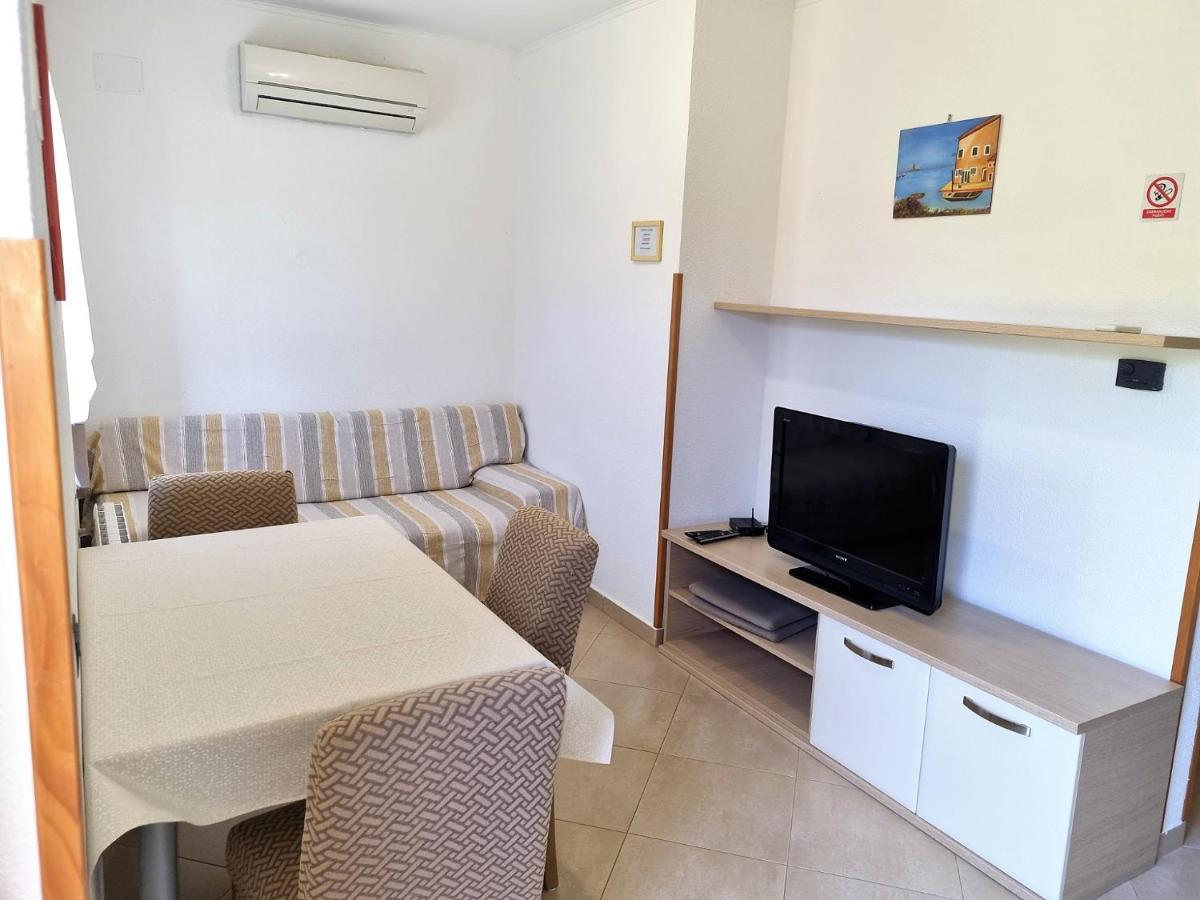 Apartments Valentina Умаг Экстерьер фото