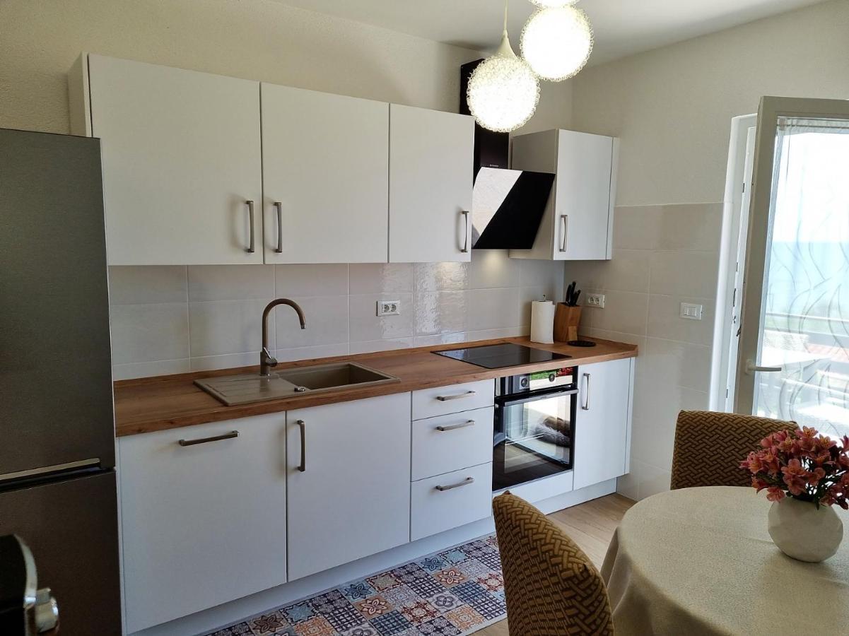 Apartments Valentina Умаг Экстерьер фото